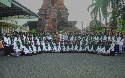 Tour Religi Ziaroh Maqbaroh Auliya’ ke Jawa Timur–Jawa Tengah–DIY